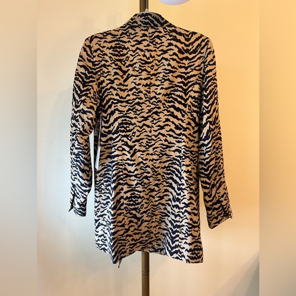 GOOD AMERICAN | Animal Print Oversized Jacket - Picture 5 of 9